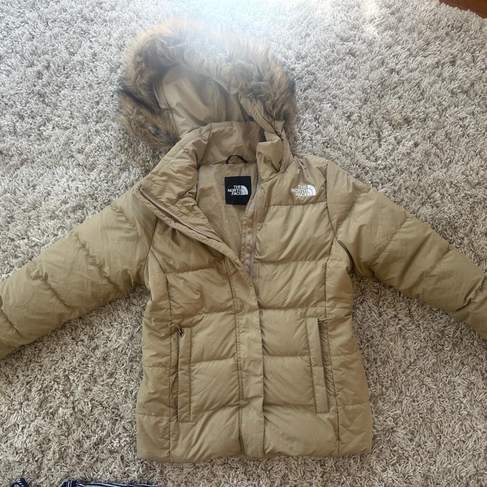 The North Face Women’s Beige Puffer Coat with Faux Fur Hood